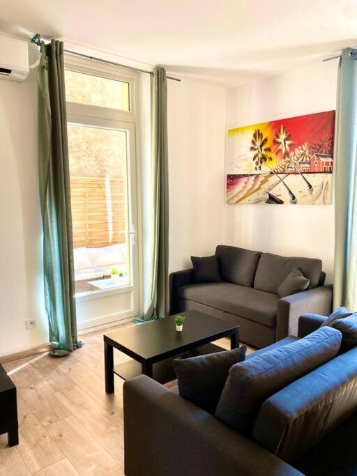 Cosy Apartment In Cannes With A Terrasse Екстериор снимка